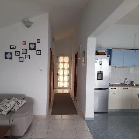 Nevjestic Apartment *